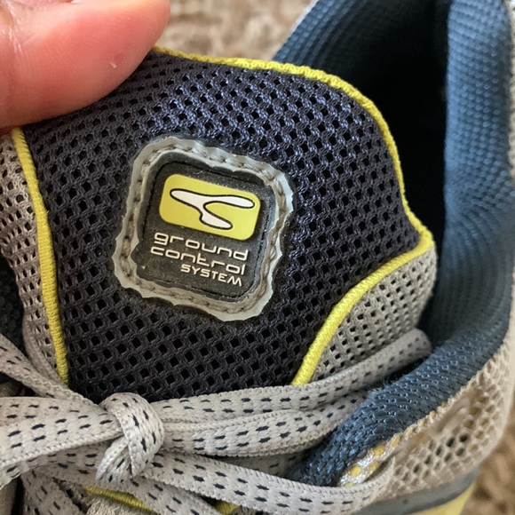 Men’s ADIDAS Sneakers - Picture 12 of 13